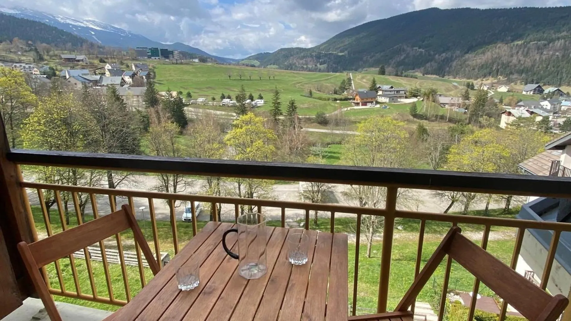 Appartement 2P Avec Balcon, Vue Montagnes Et Parc, Villard-De-Lans - Fr-1-515-45