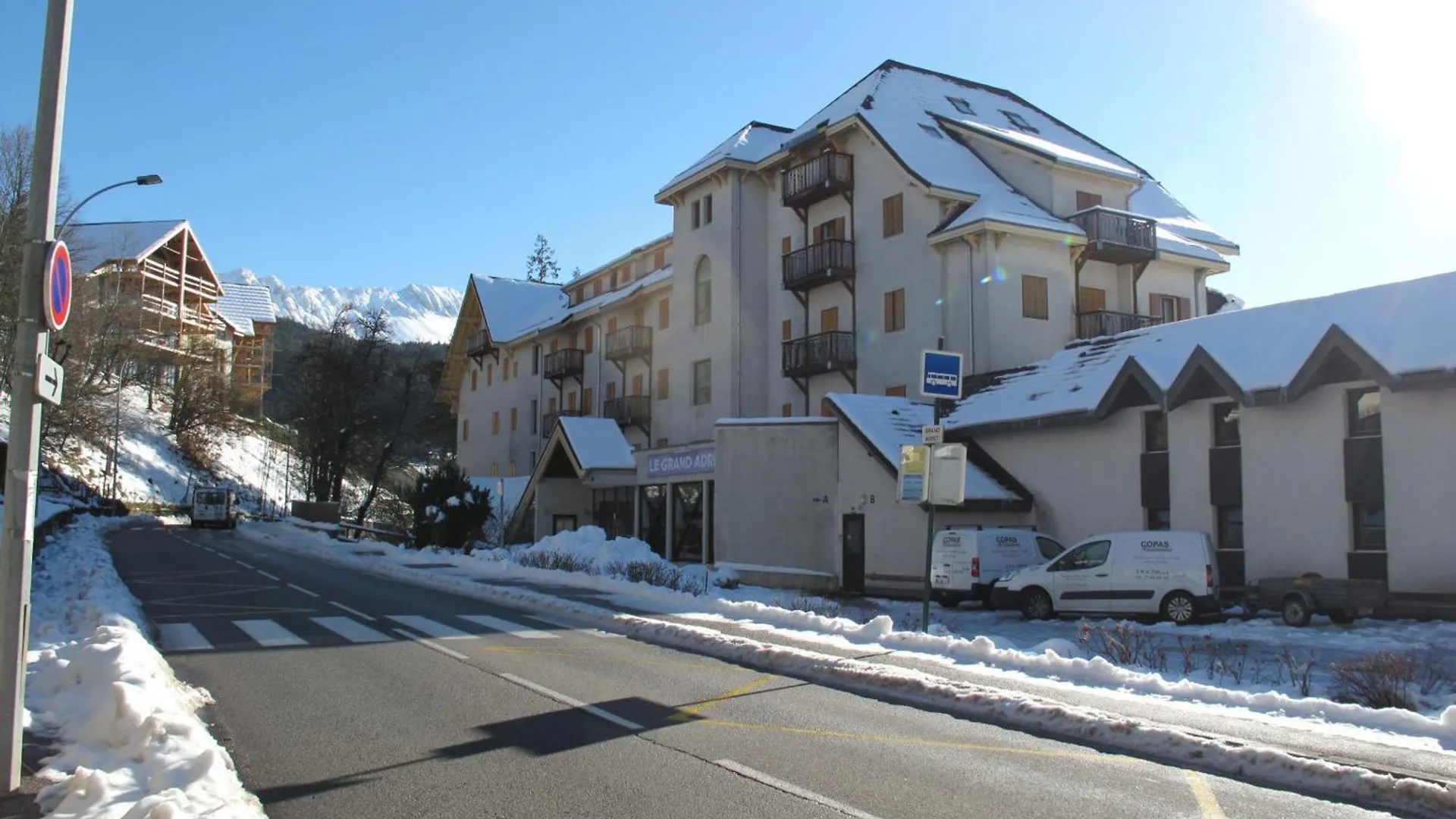 Appartement 2P Avec Balcon, Vue Montagnes Et Parc, Villard-De-Lans - Fr-1-515-45 0*,  France